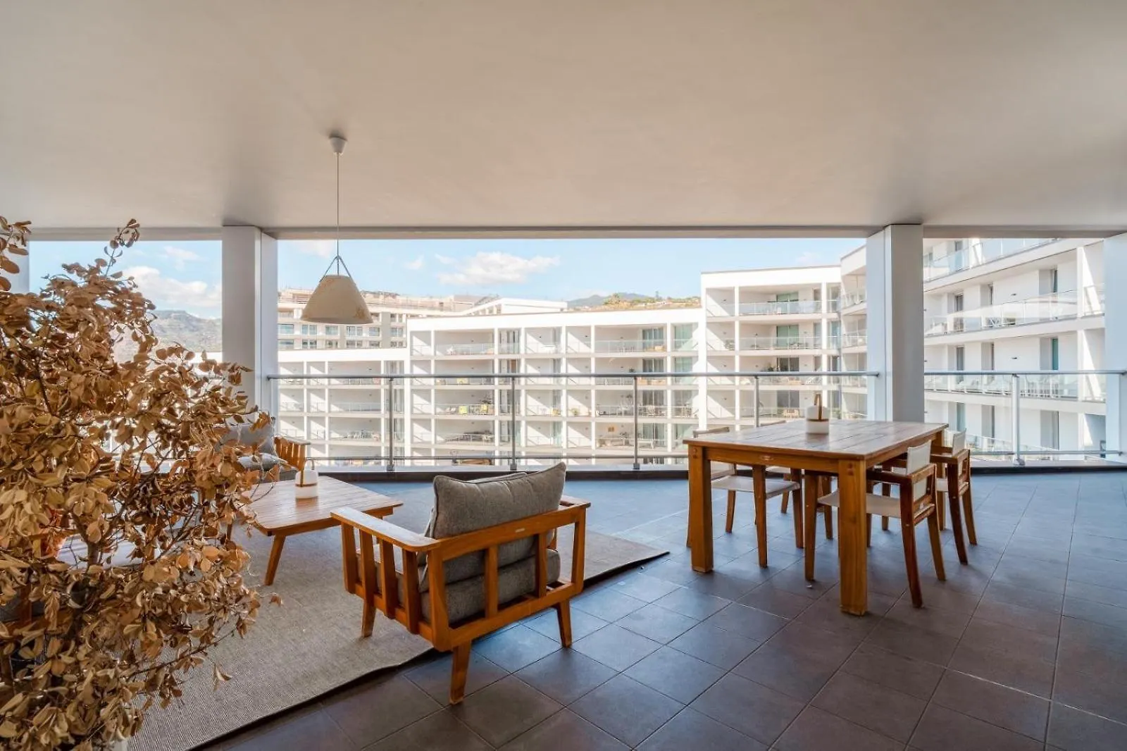 Suite 107 Funchal  0*, Funchal (Madeira) Portugal